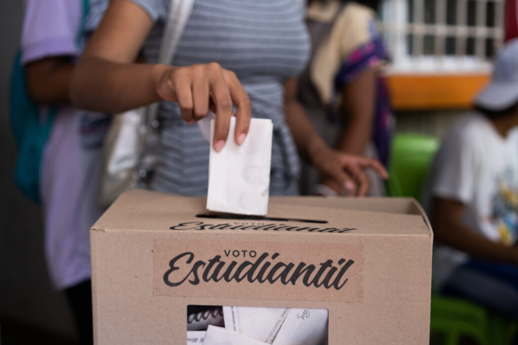 voto estudiantil 009
