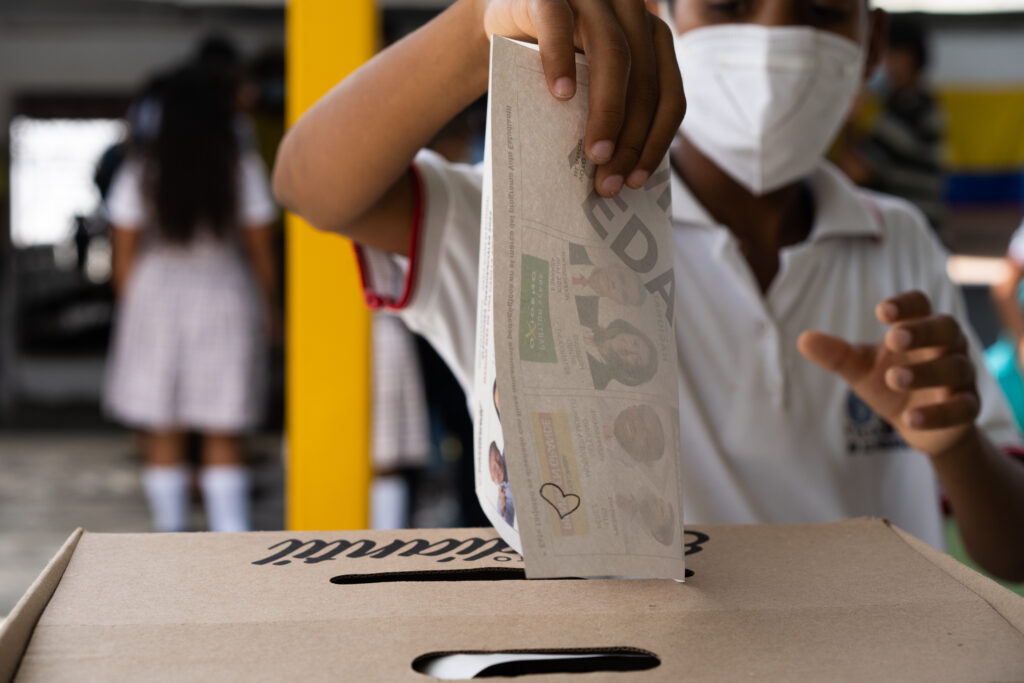 voto estudiantil 010